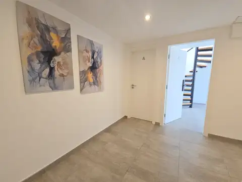 Departamento 2 amb. con esp. p/auto - Vieytes y España