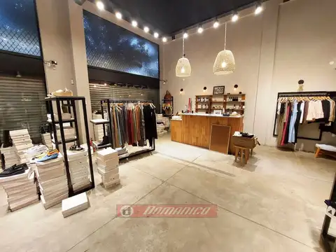 Local - Alquiler - Argentina, CASTELAR - Av. ARIAS 2700