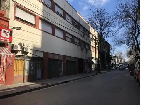 Constitucion  al 1200