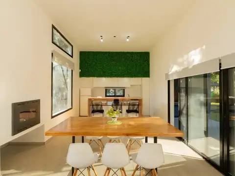 Casa en Venta con 1 cochera