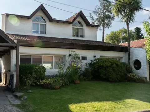 VENTA, PERMUTA, CASA, 6 AMBIENTES, CANNING,MI REFUGIO,AMENITIES,PILETA,GOLF,HOCKEY,TENNIS