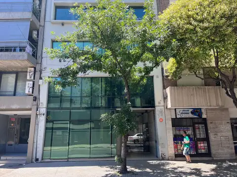 Oficina 2 ambientes con 1 baño