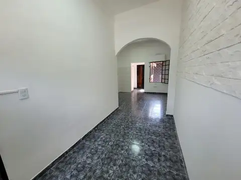 Depto Tipo Casa en Alquiler de 2 dormitorios