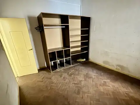 BELEN 300, Piso PB