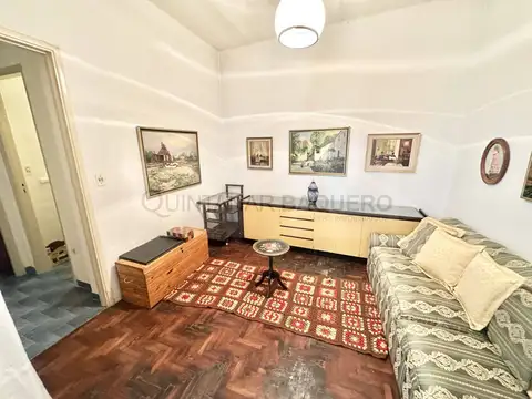 Depto Tipo Casa en Venta en Villa del Parque, USD 110.000
