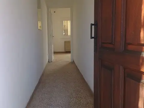 Depto Tipo Casa en Alquiler de 3 ambientes