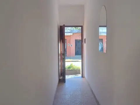 Depto Tipo Casa en Alquiler 60 años