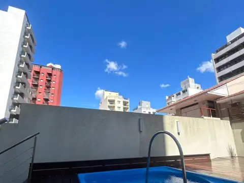 Departamento en Venta con 3 cocheras