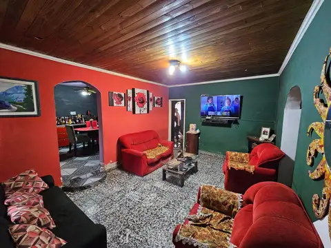 Casa en Venta con 1 cochera