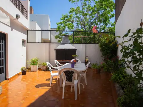 Casa en Venta en Haedo, USD 210.000