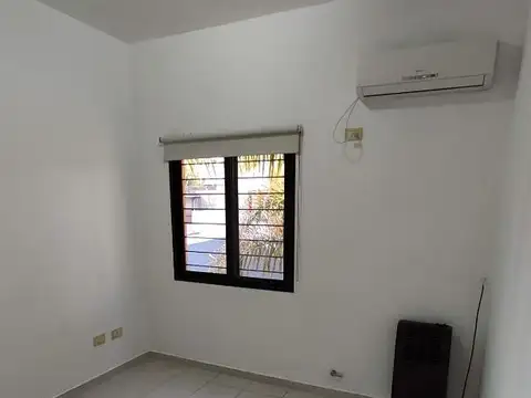 ALQUILER: EXCELENTE DUPLEX C/PATIO, PARRILLA, COCHERA! LOMAS