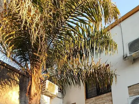ALQUILER: EXCELENTE DUPLEX C/PATIO, PARRILLA, COCHERA! LOMAS