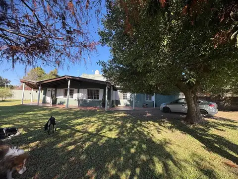 CASA EN VENTA ESCALADA