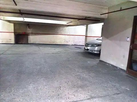 Cochera en Recoleta
