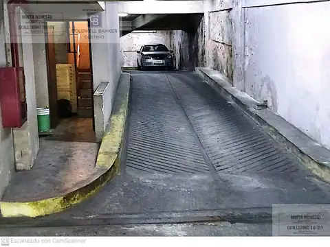 Cochera en Recoleta
