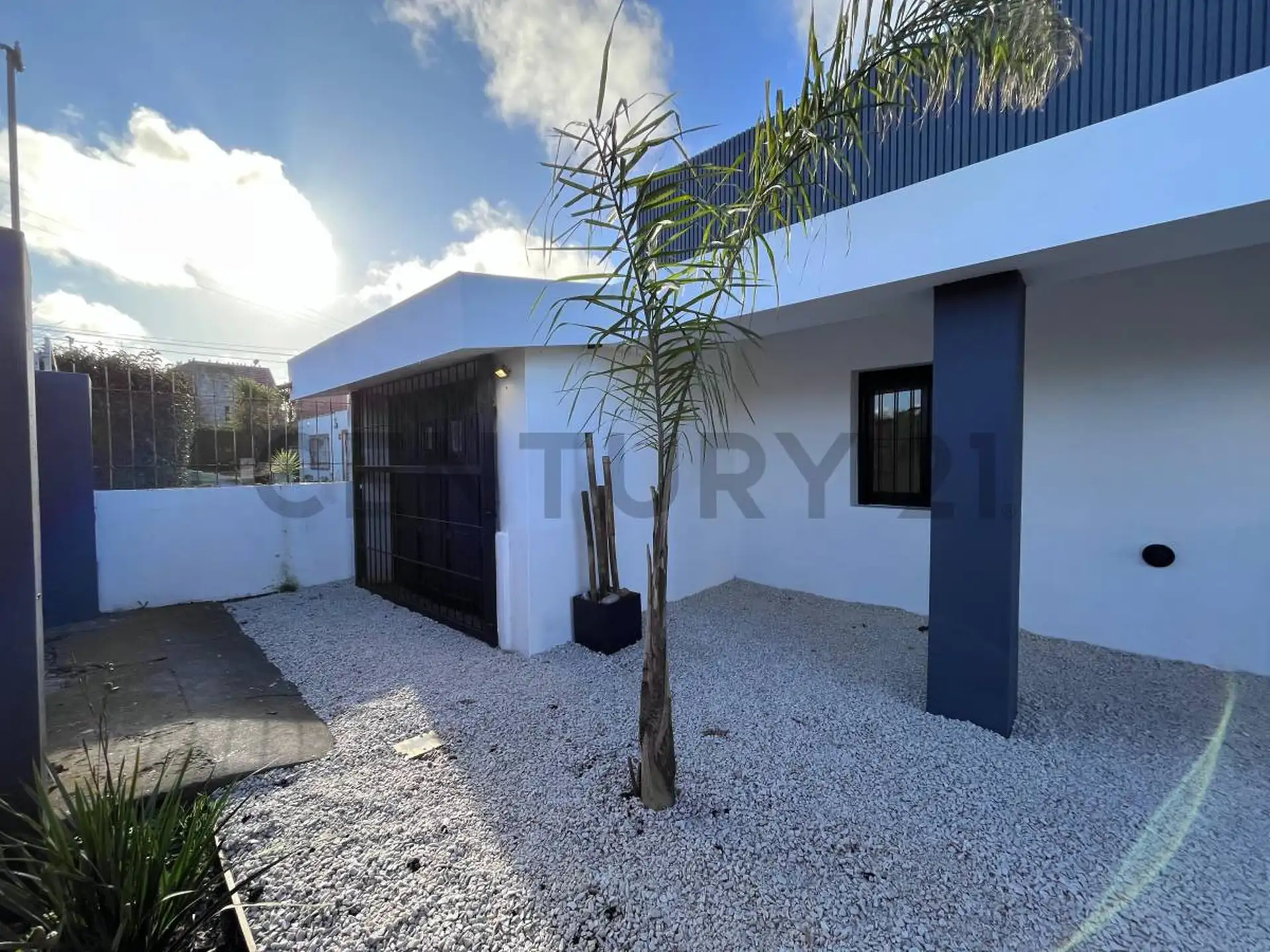 Casa 3 Ambientes con Parque, Pileta y SUM en Los Pinares