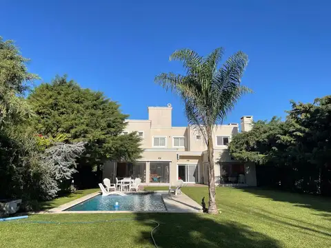 Casa en Alquiler en Brickland, USD 2.000