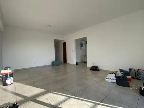 Departamento en Alquiler en Ituzaingo Sur, $ 900.000