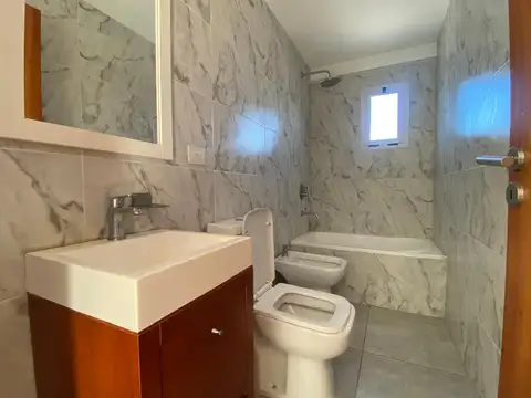 Departamento 3 ambientes con 2 baños