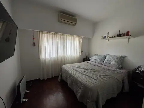 Depto Tipo Casa en Venta en Barrio España y Hospitales, USD 90.000