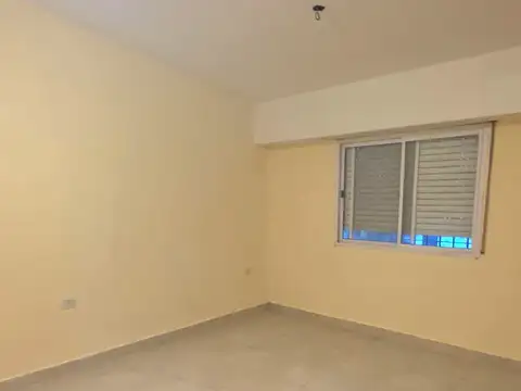 Departamento en Alquiler en Lomas del Mirador, $ 750.000
