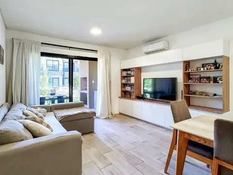departamento 3 ambientes con jardin en venta Cañada Village