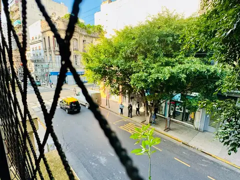Departamento en Alquiler en Balvanera, $ 950.000