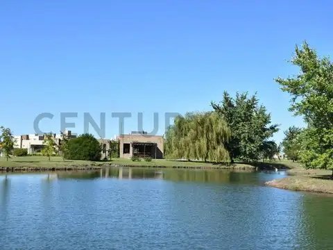 Terreno en Venta en Club de campo Cruz del Sur, USD 51.000