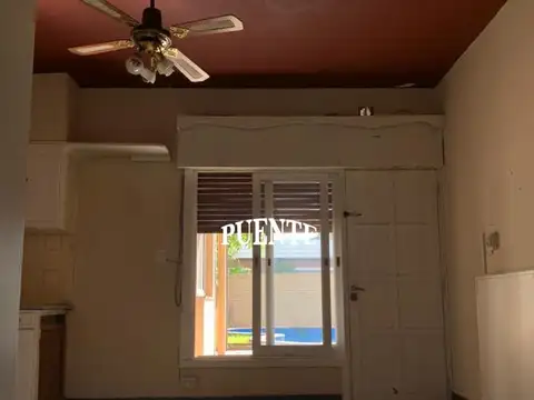 Depto Tipo Casa en Alquiler de 4 dormitorios