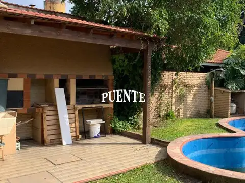 Depto Tipo Casa en Alquiler con 1 cocheras