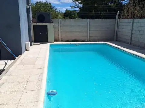 Casa en Venta en Berazategui, USD 83.000