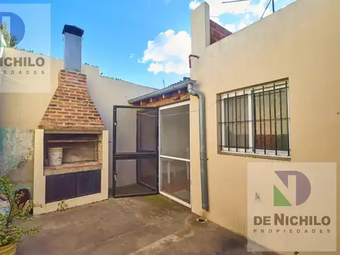 Amplia casa en Quilmes