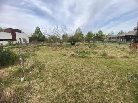 Terreno en Venta en Puerto Roldan, USD 198.000