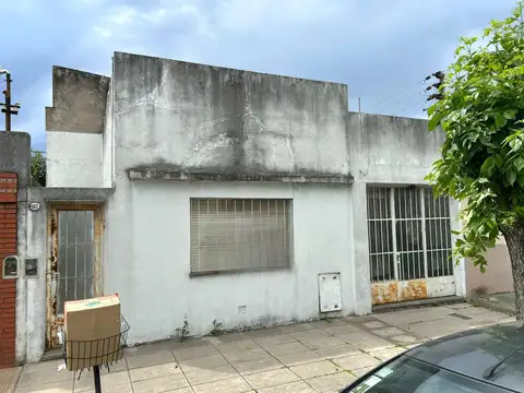 Venta vivienda 3 amb (a refaccionar)