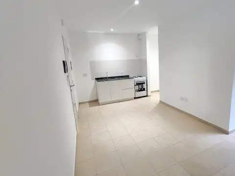 Departamento en Alquiler en Villa Bosch, $ 490.000