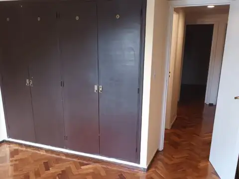 Departamento 4 ambientes con 3 baños