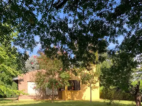 Casa en Venta en Villa Elisa, USD 130.000