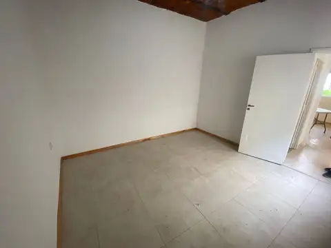 Depto Tipo Casa en Alquiler de 3 ambientes