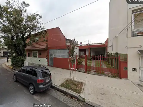 Terreno en Villa Pueyrredon de 8,66 x 28,78 Zonificación USAB0 PB   2 pisos