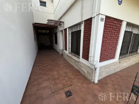 Casa en Venta en Bernal Oeste, USD 120.000