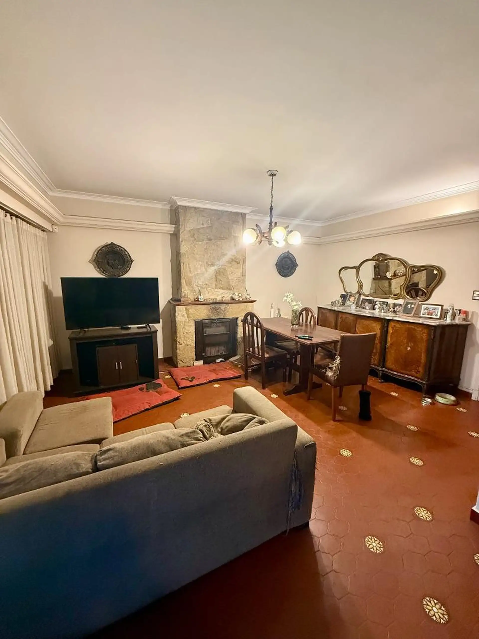 Excepcional chalet en Colinas de Peralta Ramos