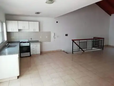 Casa en Alquiler 25 años