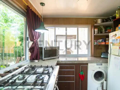 Casa 2 ambientes con 1 baño