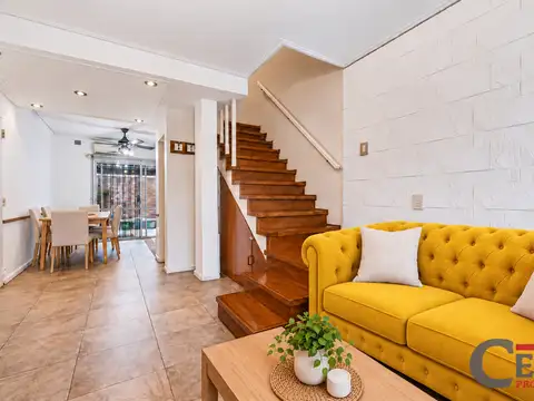 Depto Tipo Casa en Venta de 3 ambientes