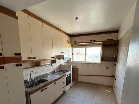 Departamento 4 ambientes con 1 baño