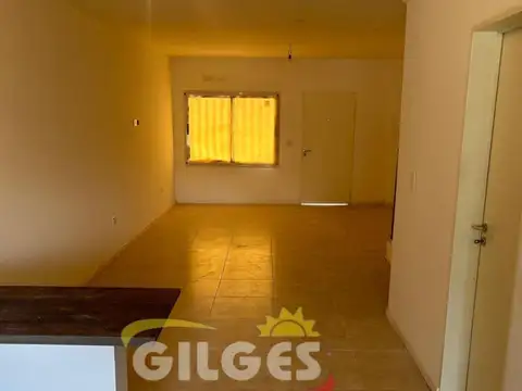 Casa en Venta en Villa Sarmiento, USD 139.000