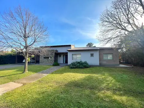 Casa en  Club de Campo Los Alamos