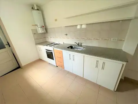 Depto Tipo Casa en Venta con 1 cocheras
