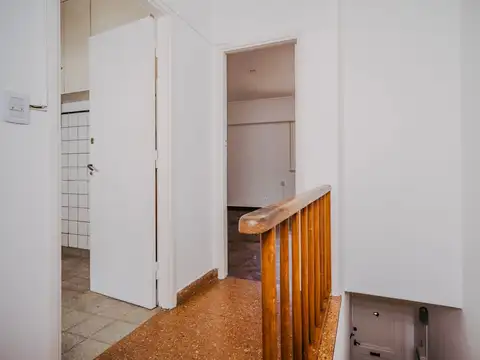 Depto Tipo Casa en Venta en Olivos, USD 140.000