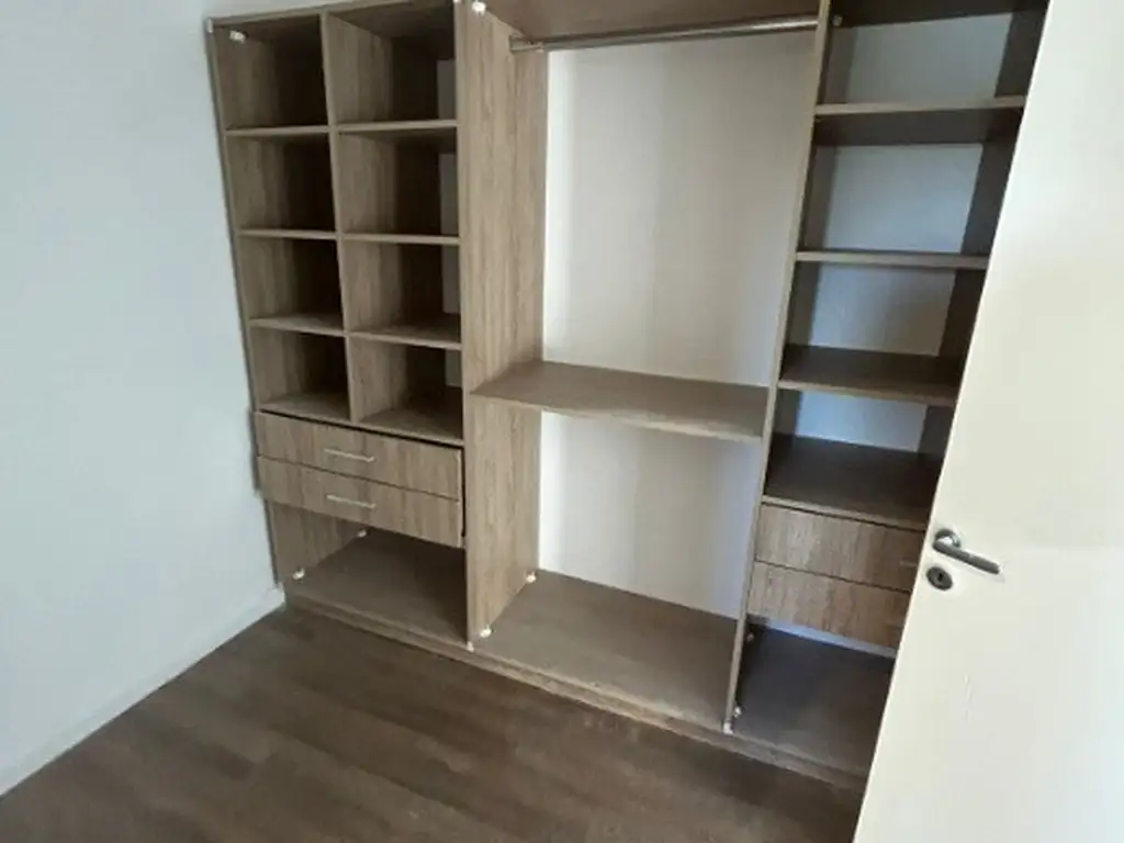CASA DE 5 AMBIENTES EN VENTA EN BARRIO MAGALLANES. - Foto 25